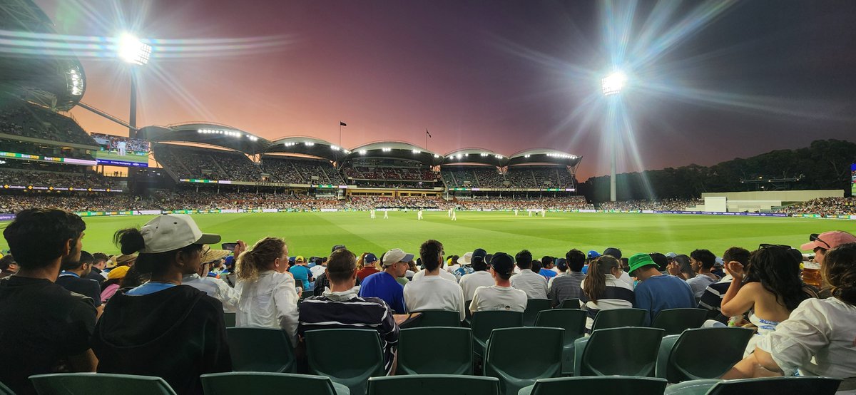 staggy33's tweet photo. Honestly, still getting over what an amazing day it was on Saturday at @TheAdelaideOval . Can't believe it was my 1st #TestMatch attendance. Only down side was the mid strength beers in the plebs area. Over 130k ppl in 2.5 days is insane. #GoatHEAD #AUSvIND https://t.co/epHbYMfKf7