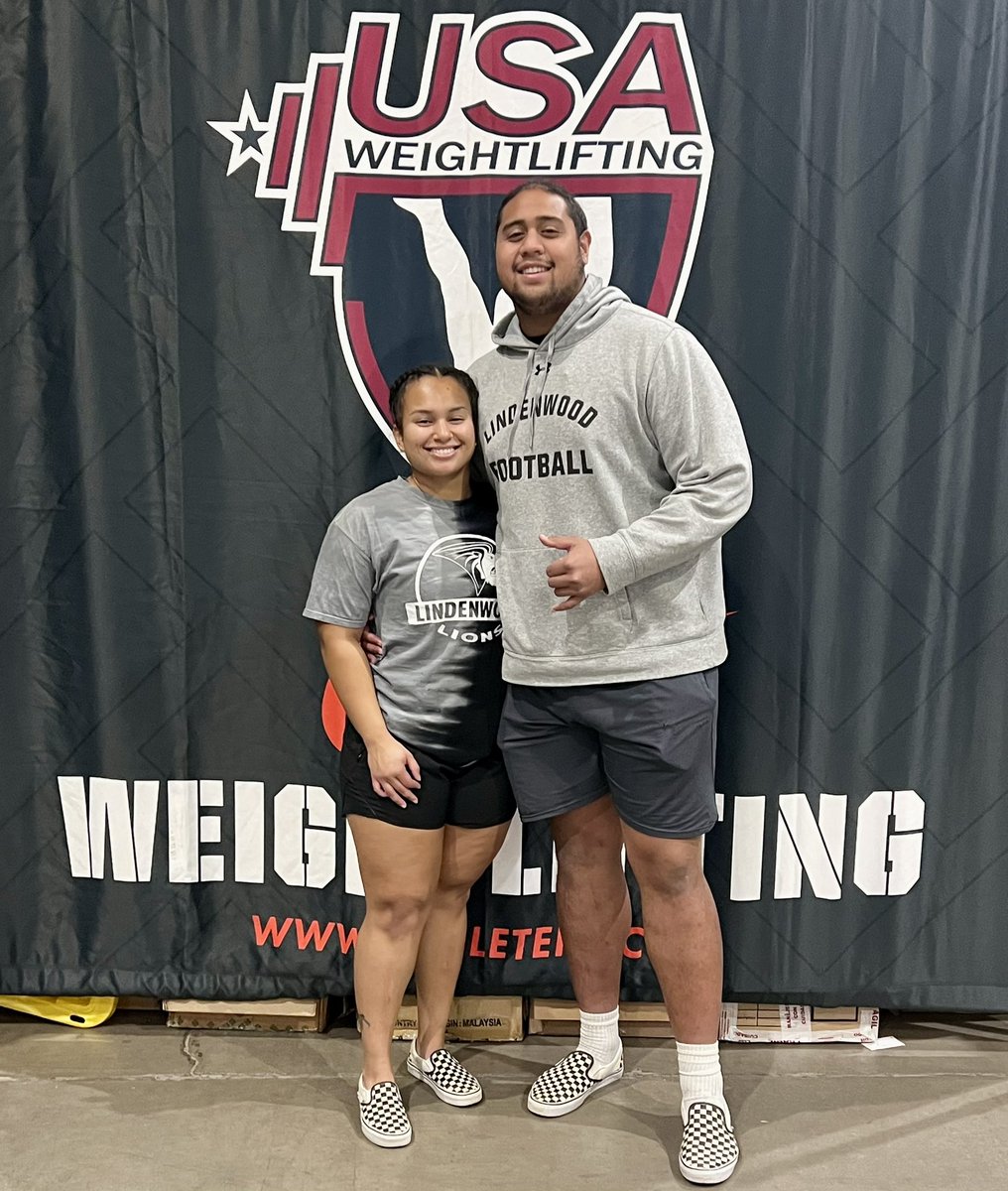 coachMcClain4's tweet photo. Jenna McClain competing at USA American Open Finals in Tuscon Arizona. Finished 4th in the Clean/Jerk &amp; 10th overall. #Mcclain💪🏾strong 🫶🏾 https://t.co/RWeMdAIVqo