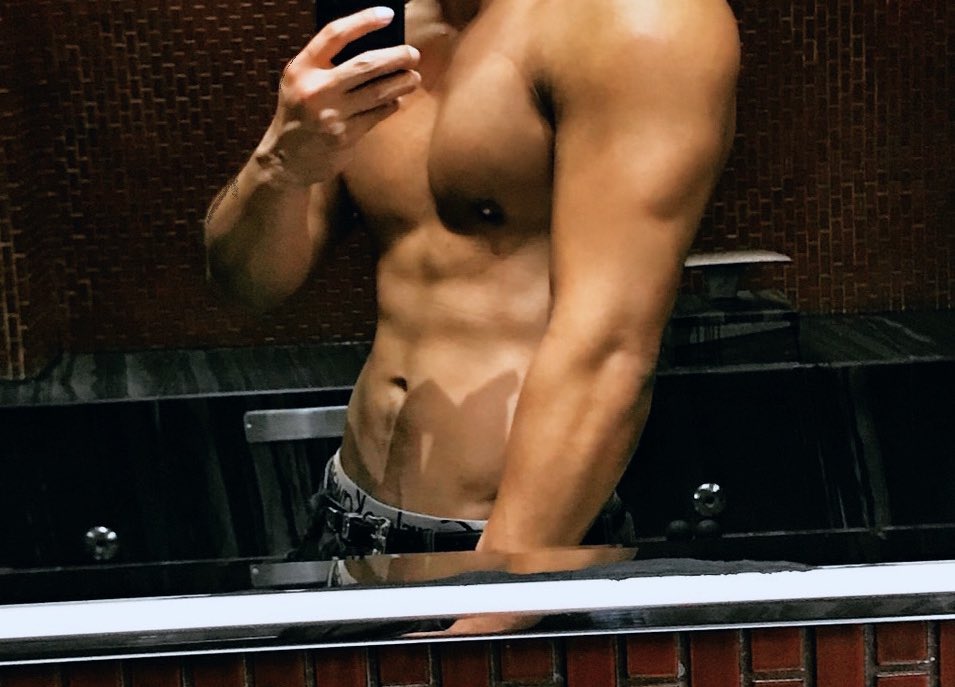 wasabi_ZT's tweet photo. Another gym day. https://t.co/XwxJEiHpMc
