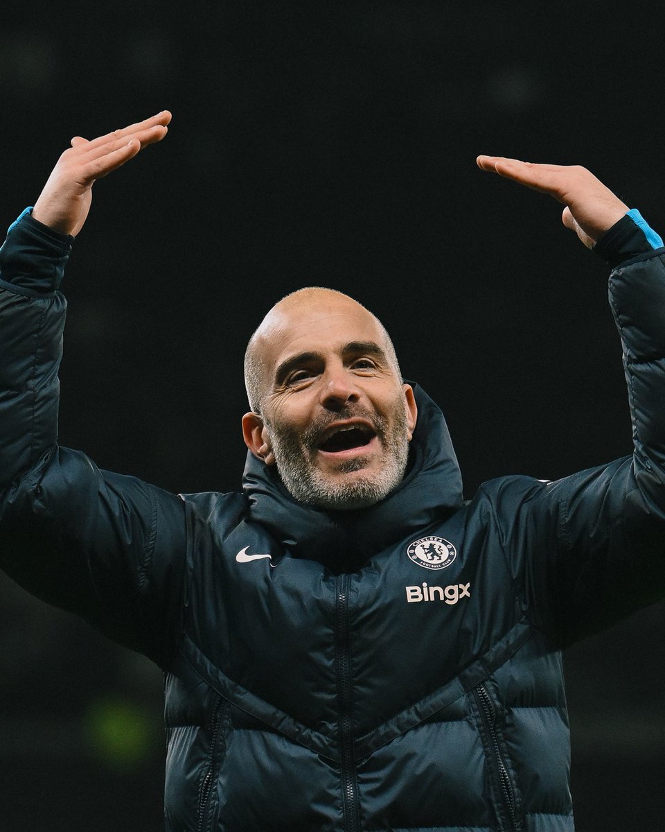 FandomID_'s tweet image. Chelsea sepertinya memang berjodoh dengan manajer-manajer dari Italia. Sebelum Enzo Maresca, ada Carlo Ancelotti, Roberto Di Mateo, Antonio Conte, hingga Maurizio Sarri yang sudah lebih dulu singgah di Stamford Bridge. 

Dari nama-nama tersebut, mana yang menurut kalian paling…