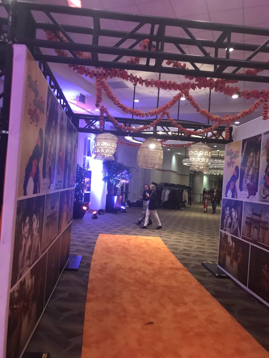 LabAgarwal's tweet image. Had fun catching up friends @beatalleukemia @aditishasMD  and getting glimpses of India at @Ash2024 presidential dinner, thank you ASH @Narla_ASH2024 for putting this together