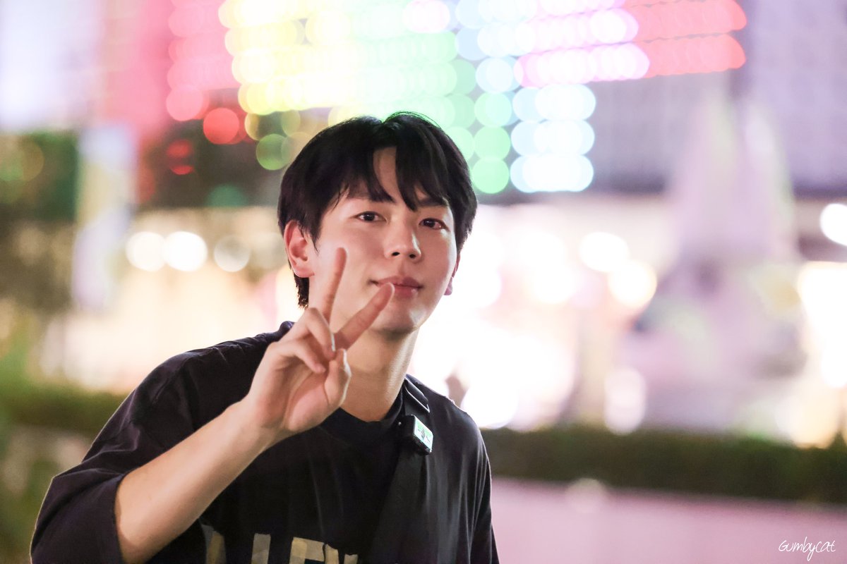 Gumbycat3's tweet photo. กล้องอิแม่สู้แสงได้แค่นี้อ่ะลูกกกก

#UpPoompatBDProject2024
#uppoompat https://t.co/EkurmSGZSk