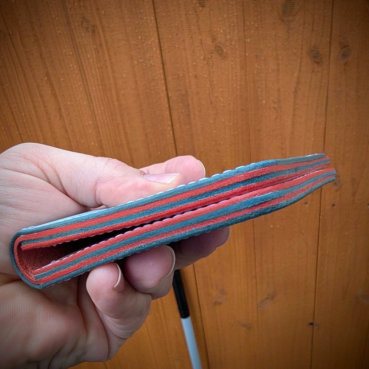 michaellengyel's tweet photo. Buffalo Bills custom Frontier Wallet. Conceria Buttero White Wax Blue and Red Leather.
#minimalistwallet #BillsMafia
#wallet #handcrafted #handmade #LeatherCrafts #leatherwallet #minimalist #edcwallet #edc #cardwallet #bifoldwallet #bifold #everydaycarry #Christmas #GoBills https://t.co/Z1iDqpHBQH