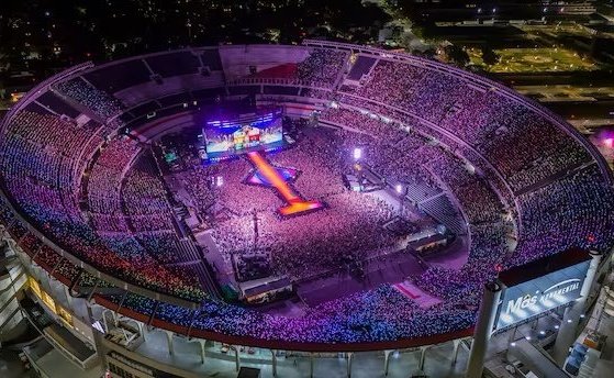 scarlettswift_'s tweet photo. I was there
I was there
I was there https://t.co/ZKQVgCIsoE