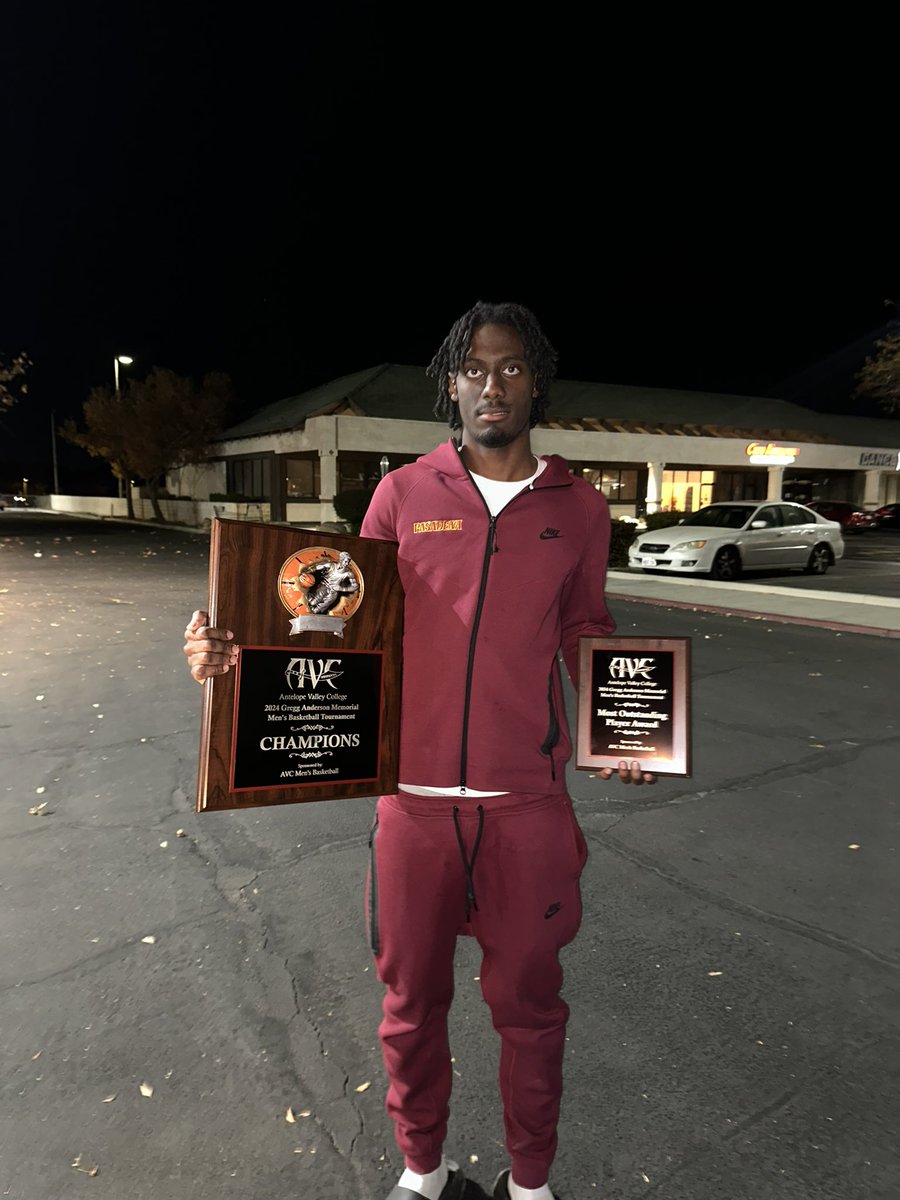 Pasadena MBB (@pcclancersmbb) on Twitter photo Congrats to Sophomore wing Dylan Swillis on winning The Gregg Anderson Memorial tournament MVP. Dylan averaged 20 pts 12 rebs and 3 blks a game this weekend! #GoLancers <a href="/JUCOadvocate/">JUCOadvocate - Brandon Goble</a> <a href="/sgnlthelgthoops/">John Bynum Jr.</a> <a href="/DylanSwillis/">Dylan Swillis</a> Congrats to Sophomore wing Dylan Swillis on winning The Gregg Anderson Memorial tournament MVP. Dylan averaged 20 pts 12 rebs and 3 blks a game this weekend! #GoLancers <a href="/JUCOadvocate/">JUCOadvocate - Brandon Goble</a> <a href="/sgnlthelgthoops/">John Bynum Jr.</a> <a href="/DylanSwillis/">Dylan Swillis</a>