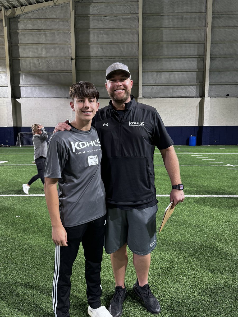 LandryDeaton15's tweet photo. Had a great time at my first @KohlsSnapping showcase! I’ve got a lot to learn but ready to put in the work! Thanks @Coach_Casper for running a fun camp #freshman #co2028 

@BartlesvilleFB @BPSDBruins https://t.co/twYsuxMK45