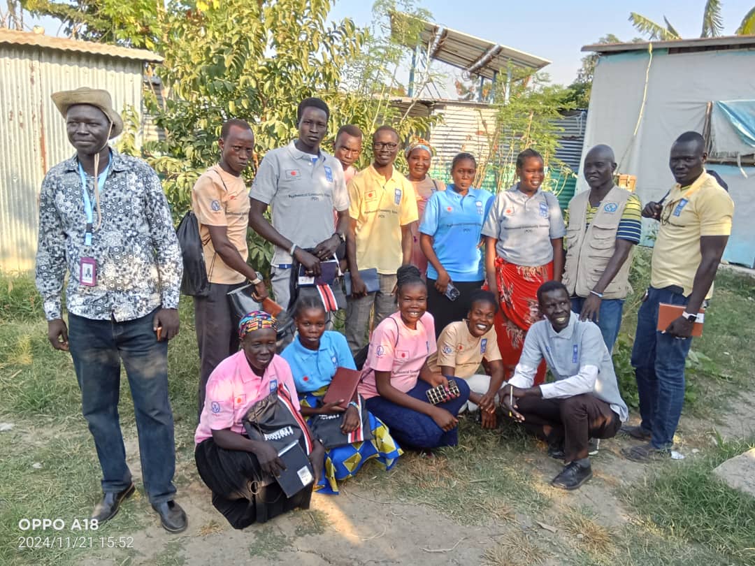 unydaorg's tweet photo. UNYDA &amp;
@undpsouthsudan
established Psychosocial Community Volunteer (PCV) teams in Malakal &amp; Renk, #SouthSudan. 60 dedicated PCVs provide immediate and accessible support designed to facilitate healing and alleviate long-term psychological effects of conflict. #MentalHealth https://t.co/4Fhl5fenVJ