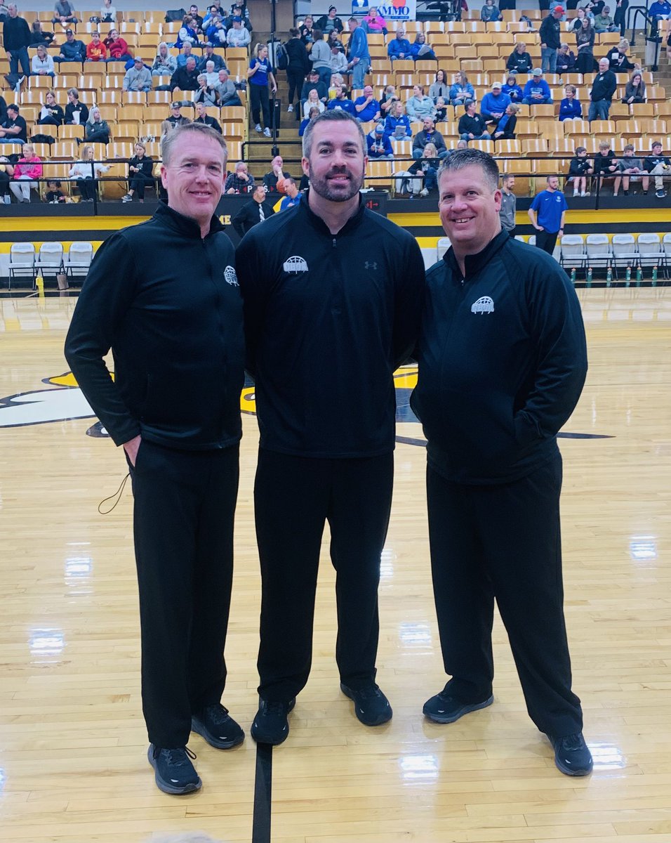 CBOA_Ref's tweet photo. CBOA officials Jason Hannam, Dane Brooks, &amp; Chris Ackman officiated the 5th place game of the Glasgow Tournament @MSHSAAOrg @SalCoach_Brooks @CoachAckman https://t.co/J98sGmeqCO