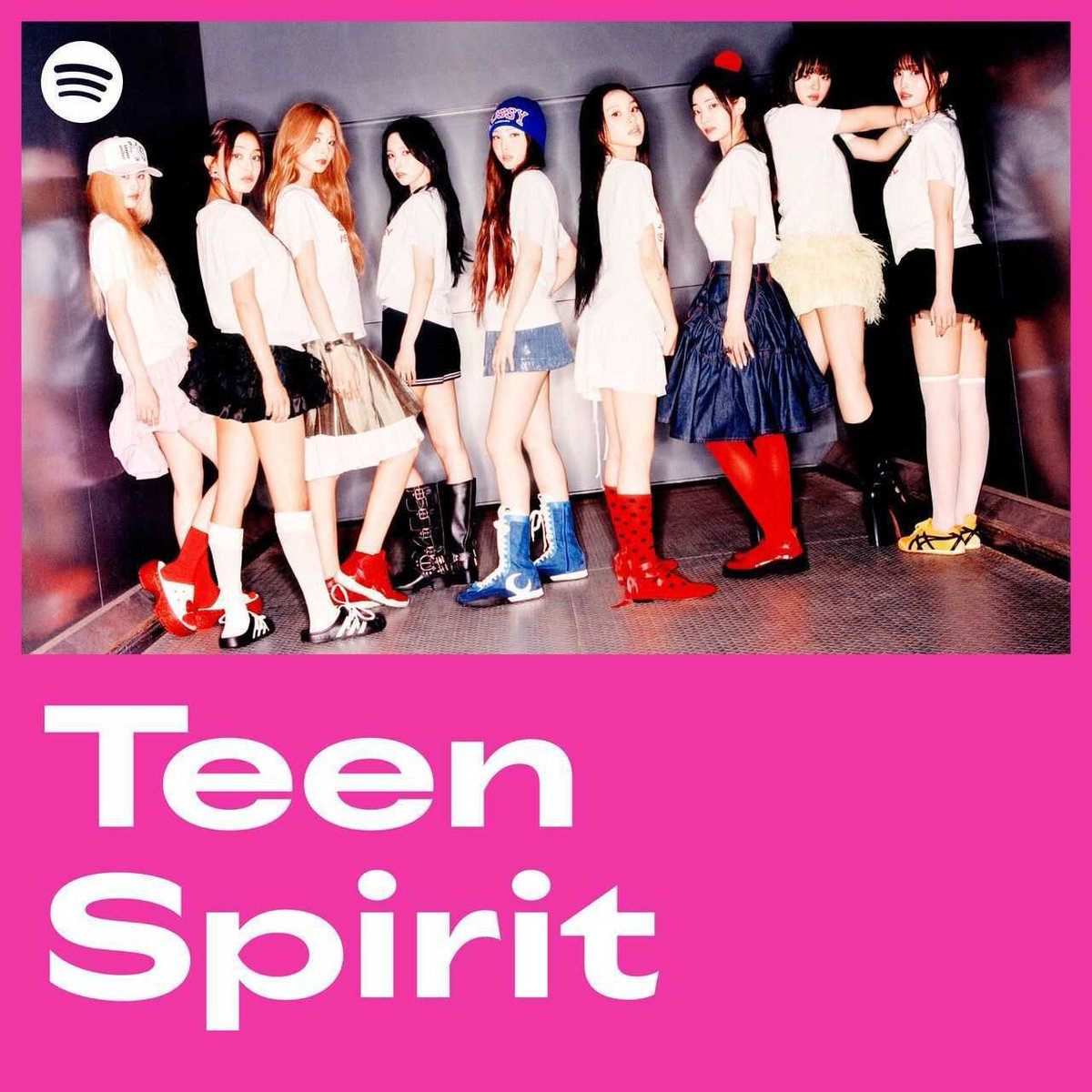 JYPETWICE's tweet photo. TWICE and ONCE are setting an amazing strategy together!
You can listen to "Strategy (feat. Megan Thee Stallion)" on Spotify's New Pop Revolution and Teen Spirit playlists as well!

🎧 New Pop Revolution:  https://t.co/87lLJHwy6E
🎧 Teen Spirit: https://t.co/s07kDSheyZ

#TWICE #트와이스 #STRATEGY @Spotify