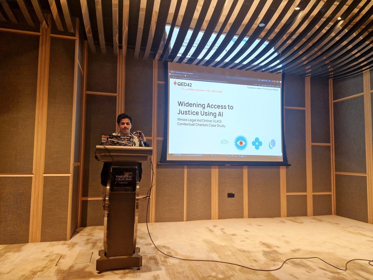 We have @alphons009 talking about #AI implementation. <a href="/qed42/">QED42</a> 
<a href="/DrupalConAsia/">DrupalCon Nara 2025</a>