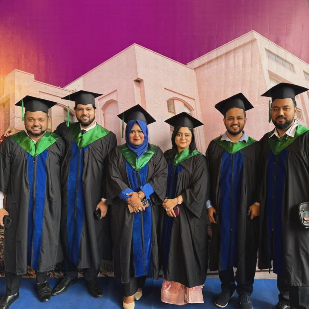 SIPG_NSU's tweet photo. Some special moments for our MPPG &amp; EMPG graduates as they attended the NSU's 25th Convocation and certificate awarding ceremony. We wish him the best for their future endeavors.

#NSUconvocation #25thconvocation #convocation2024  #sipg #nsu #mppg #empg https://t.co/u7Jp9A7a4J