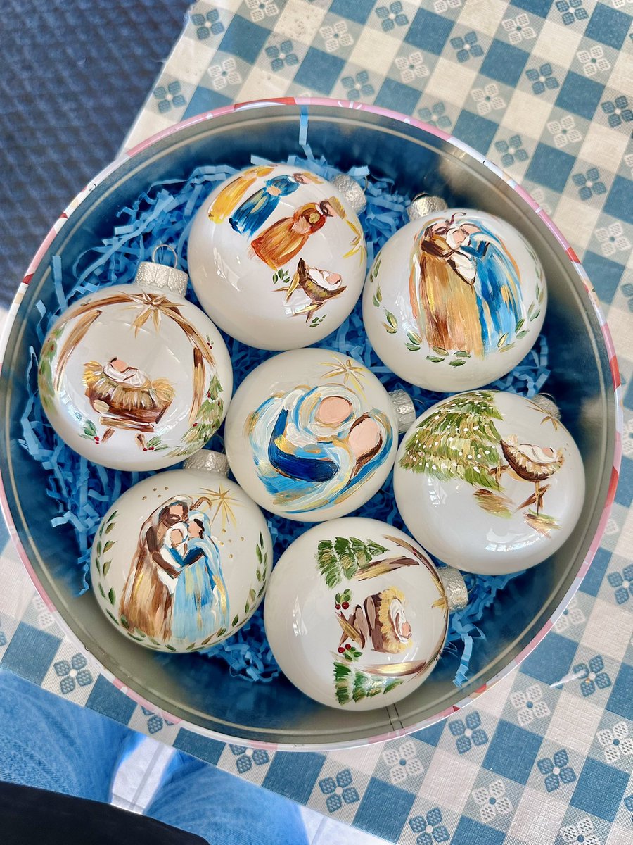 Hand painted ornaments ✨🎄