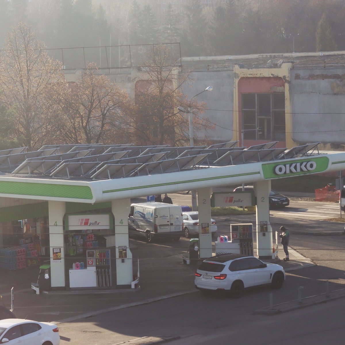 balkonsolar's tweet photo. #solarenergy war schon vor dem #ukrainekrieg ein Thema: Es gibt #einspeisevergütung - jetzt geht es allerdings vorallem um #Energiesicherheit.

#solarsystem sind vorallem Freiflächen Solar und wenig #Dachsolar. https://t.co/yBPI6MUdWO