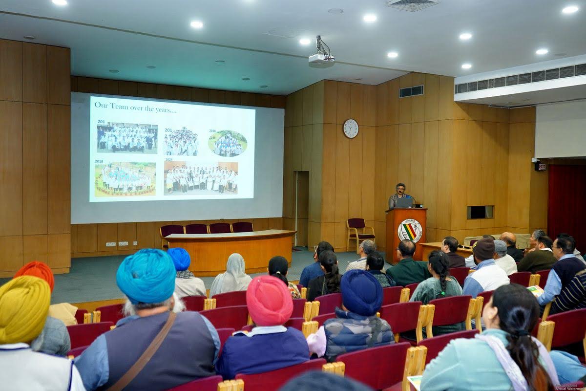 Friends_Of_Max's tweet photo. A Big Thank You! to Balbir Singh and to the @Friends_Of_Max  City Chapter Leaders (Kuldeep Goel, Sandeep Mahil and Meena Sharma) who came all the way from Karnal, Ambala, Bhatinda, Sangroor, Jalandhar and Chandigarh to make the meeting so special. https://t.co/Ntsy95cHwO