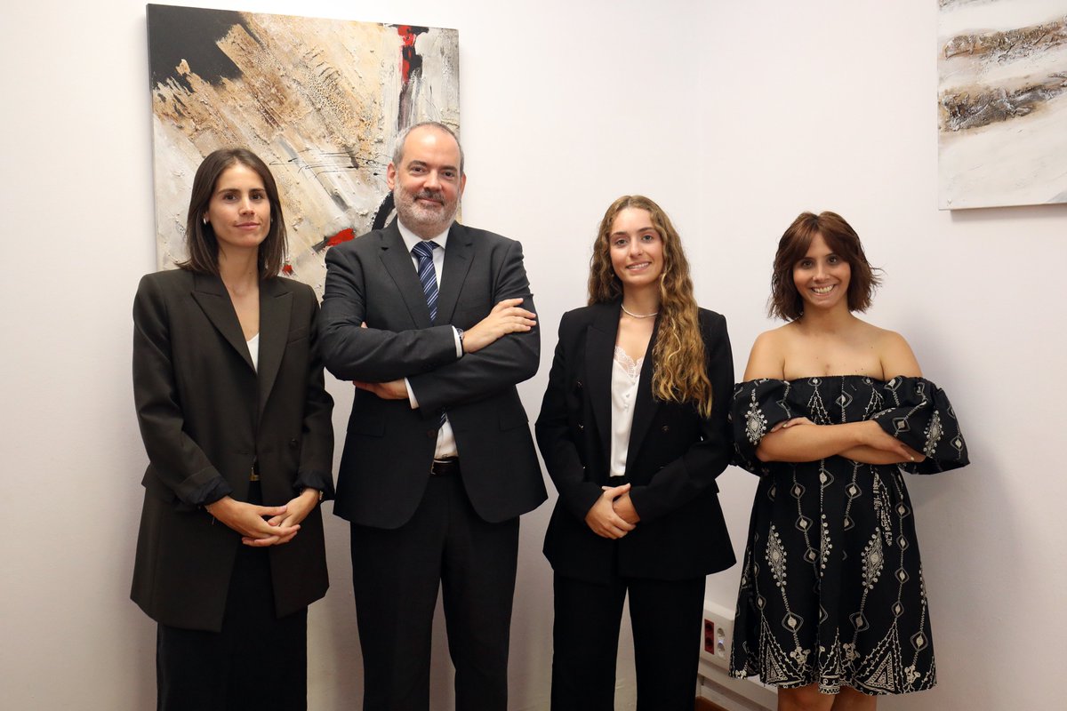 Alejandro Jover, Sara Escudero y Patricia Carro conforman nuestro equipo de asesoramiento jurídico a empresas 👩‍💼👨‍💼 que junto con Sandra Castro, directora del área de Seguridad Social, asesoran y acompañan a todo tipo de organizaciones.
jover-abogados.com/contacto/