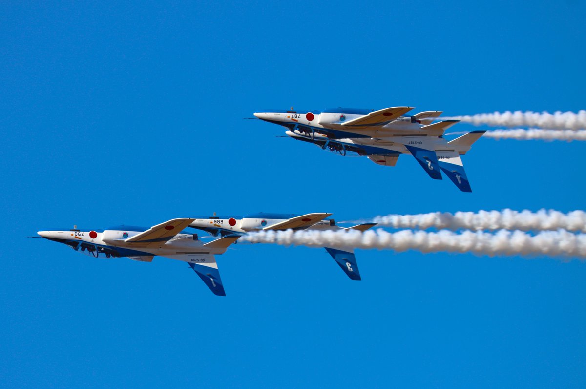 Buccaneer_55's tweet photo. 入間航空祭に続き、晴れの #ブルーインパルス を拝むことが出来ました!🙌
しかし風が強くなって来て「スタークロス」がスキップされたのは残念...🥲⭐️
#百里基地航空祭 #BuleImpulse #airshow #airshowphotography #aircraftphotography #JASDF70th https://t.co/43xUTJSOaV