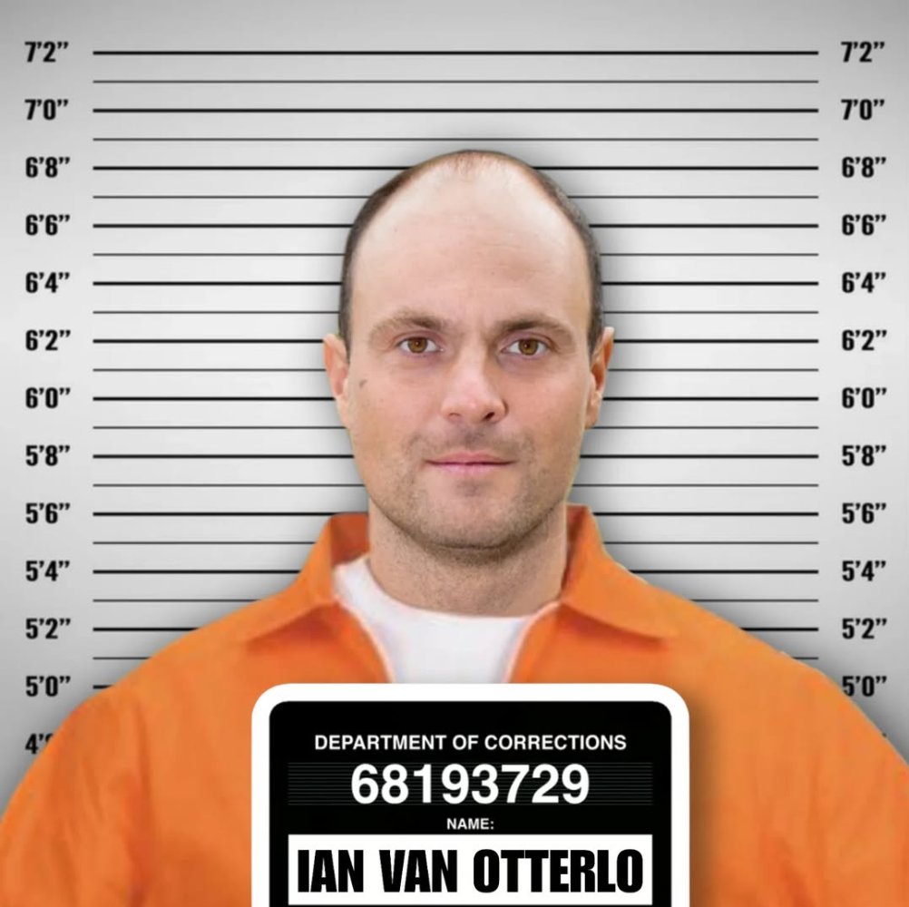 WVisboer's tweet photo. @DVS33NL @VVIJV Verdiend gewonnen, maar der loopt me toch eentje op het veld bij jullie... ik raad hem aan af en toe een beerenburg te nemen tegen de stress! https://t.co/krv6jFQBZ8