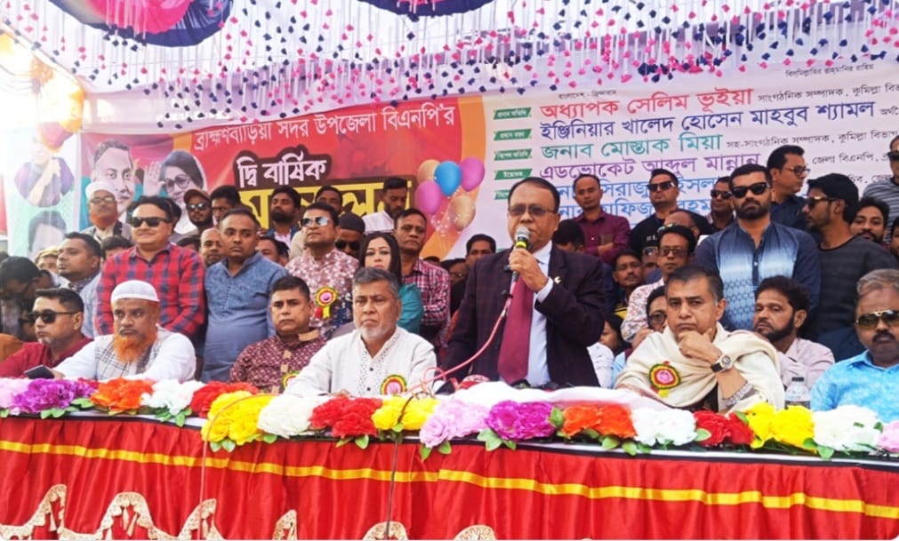 শেখ মুজিবুর রহমান ছিলেন রাজনৈতিক ইতিহাসের প্লে বয়, কারণ তিনি ছিলেন রংবাজ