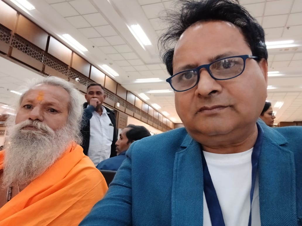AnilReja's tweet photo. @myogiadityanath
Pl baba 🙌 👌
Kumbh ki taiyari
Jai Sri ram 👏 🙏
@_PreetiPandey
NarJ huin .bhai ya namaste ka huin
Chaoti behan ka engagement ho gaya
Bhai ya ka ashirwad bhi nahi Kiya
#Katti
@Sabhapa30724463
@KiranSi27813888
@ALOKPATWARI
@JayaSha83314263
@DurgaZicco https://t.co/eeevuRlMqX