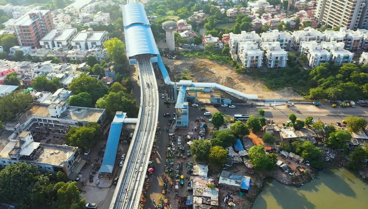 RailAnalysis's tweet image. Enhancing #Connectivity: #GMRC extends #AhmedabadMetro services to Thaltej Gam

Read more...railanalysis.in/rail-news/enha…

#Metro #Electrical #Construction #Corridor #Development #Electronic #GujaratMetro #Infrastructure #Planning #Design #Stations #Project
