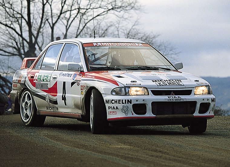 DavidWelford86's tweet photo. #MitsubishiMonday 🤍❤️🩶🖤
Monte Carlo Rally style 🇲🇨
#ArminSchwarz 🇩🇪 #KennethEriksson 🇸🇪 #RichardBurns 🇬🇧 #TommiMakinen 🇫🇮
📸 unknown
Pictures of Rallying https://t.co/mVgnhATTdL