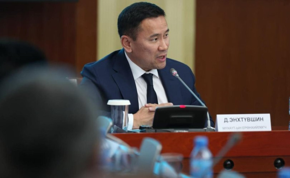 УИХ-ын гишүүн Д.Энхтүвшин: Худалдааны хэлэлцээр маш нарийн асуудал. Өнгөрсөн хугацааны судалгаагар Евразийн худалдааны хэлэлцээр нь Монголд үр дүнгүй юм байна гэсэн дүгнэлт гарсан.