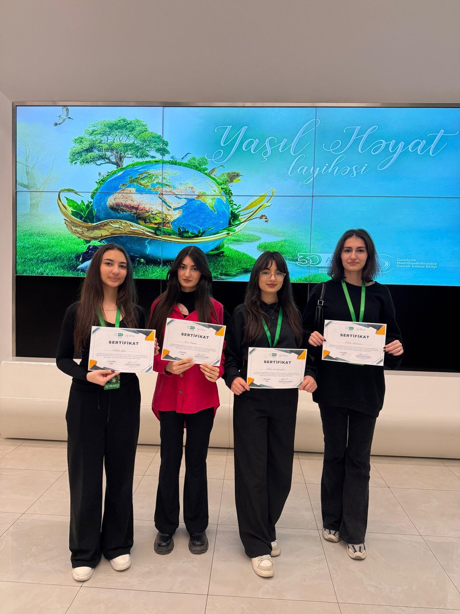 AdpuKlubu15731's tweet photo. • On October 7, 2024, students from the ASPU UNESCO Club's board participated in the "Green Life" project held at the Baku Youth Center, implemented with the financial support of the Ministry of Youth and Sports of the Republic of Azerbaijan.
#unesco #aspu #greenlife #aspu #adpu https://t.co/hdcS5hxnLx