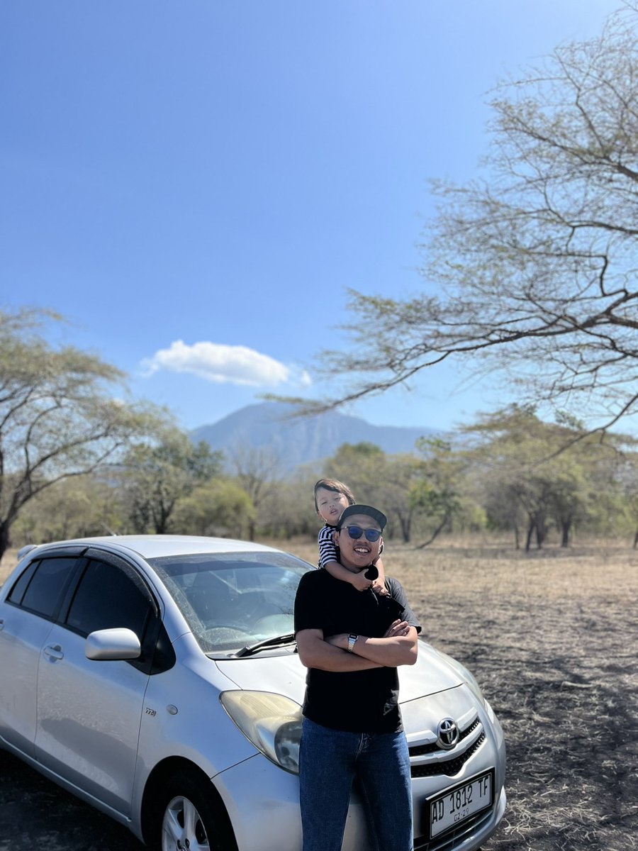 𝖘𝖙𝖔𝖗𝖒 tweet media