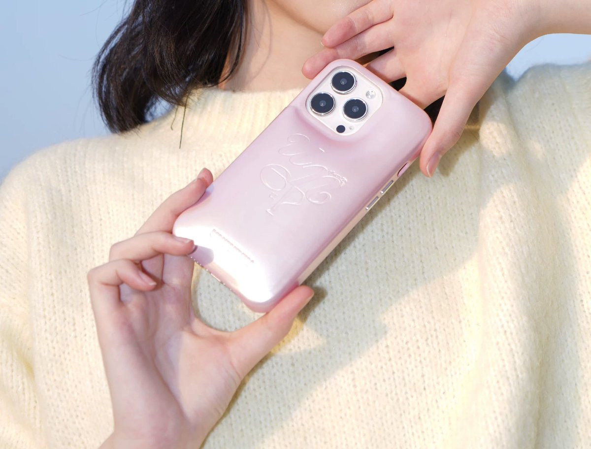prettygoodsforu's tweet photo. (pre-order) UNEUPEU hard case 🤍
— อันละ 440฿ (สีเงิน/ชมพู)
เคสนุ่มฟูสุดๆ มี 2 สีนะคะ สายหวานสายเท่ใช้ได้หมดเลย เริ่ดมากค่า สอบถามได้นะค้า🎀
.
#เคส #เคสไอโฟน #เคสมือถือ #เคสIphone #uneupeu #เคสโทรศัพท์ #preprettygoodsforu https://t.co/tvXcMYPo0G