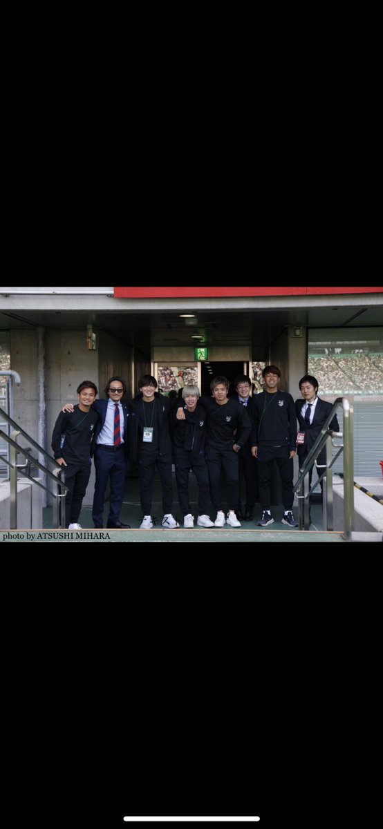 tokumoto05's tweet photo. .2024シーズン
応援ありがとうございました🔥
紅白戦すら出れない苦しい時期に一緒に練習をやってくれた選手・コーチ、応援してくださる方々のおかげで腐らずやり続けてこれました。
そしてタイトルを取る事ができた！
ほんとに感謝してます。
.
#FC東京
#名古屋グランパス https://t.co/T56em2irMb