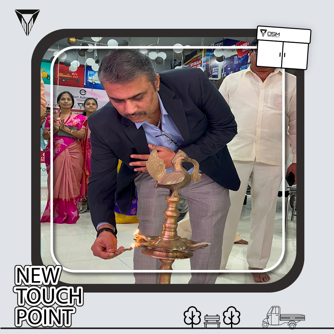 OSMobility_IN's tweet photo. Vijayawada, where tradition meets progress!  Thrilled to open our new dealership in this vibrant city that embraces innovation and sustainability. Together, let's drive towards a greener future. 
 #OneSmartMove #ElectricVehicle #NewTouchpoint https://t.co/cmA3NpAojr