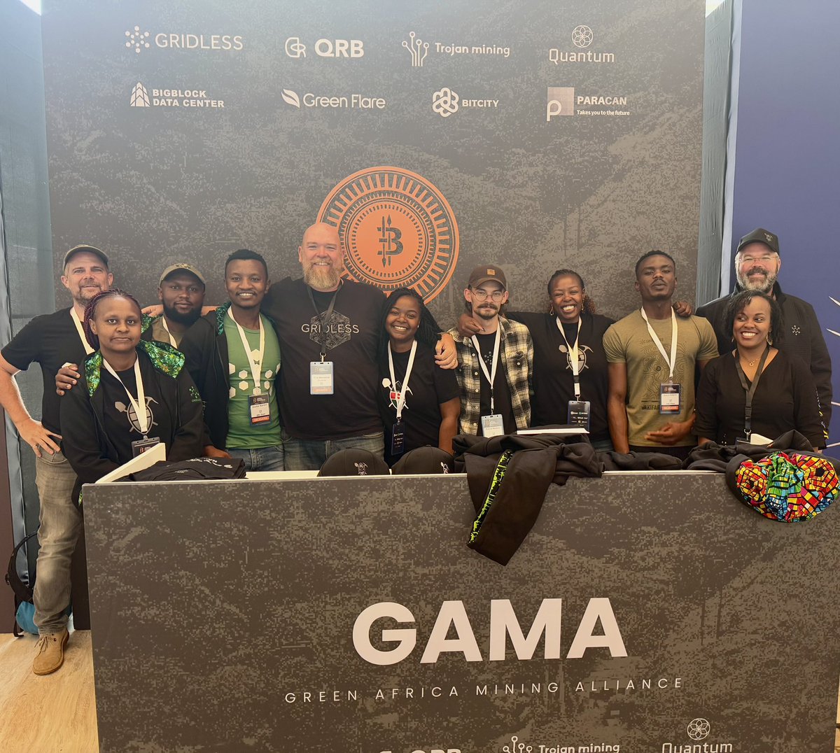 GridlessCompute's tweet photo. The Gridless team has come in force! 

@AfroBitcoinOrg https://t.co/CdsBWVBPbJ