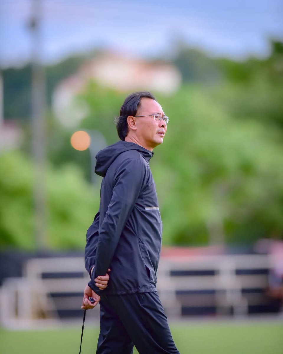 jogpas (@jogpas) on Twitter photo Jika kamu tidak sengaja papasan dengan Coach OKS, apa yang ingin kamu sampaikan? Jika kamu tidak sengaja papasan dengan Coach OKS, apa yang ingin kamu sampaikan?