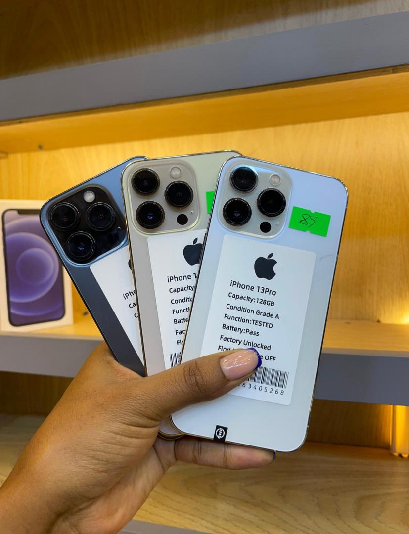 kikobaedgar's tweet image. For the best gadgets in Kampala, do you want top up, swap, repair, buying or selling we gat you covered call or Whatsapp us on 0704388119/0782318883
#Yourchoice #ourservice 
     👉 Make your order🥳