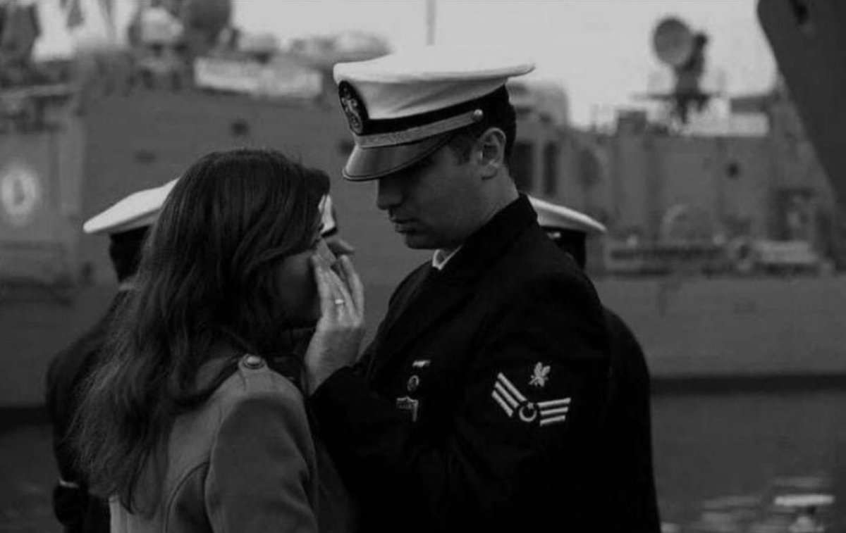 6 من يونيو . tweet media