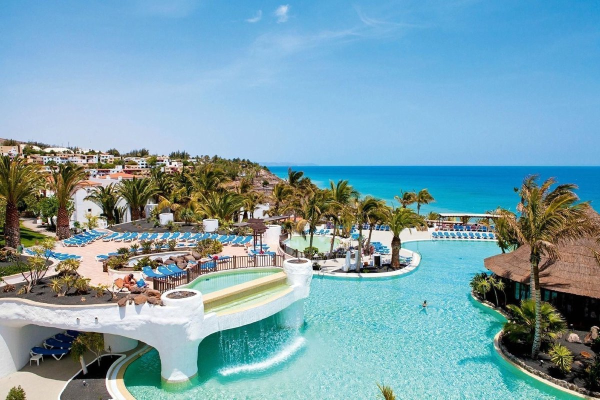 travelscoop_uk's tweet photo. #Fuerteventura all-inclusive getaway w/flights π https://t.co/Z4BmwCZT9S
π΄ In lush gardens with π #oceanviews, 6 pools, #SWIMUPBAR & direct beach access π #travelscoop #traveldeals #hoteldeals #canaryislands #hoteldeals #summerholidays #wintersun #2025holidays #luxurytravel https://t.co/AVA5EnoIVj