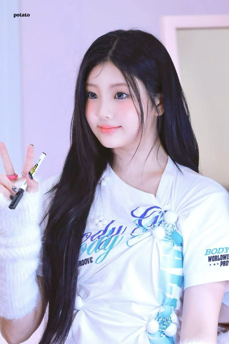 Wonheehappy's tweet photo. 241026

#원희 #WONHEE #ILLIT  #아일릿 https://t.co/KuqHxW635J