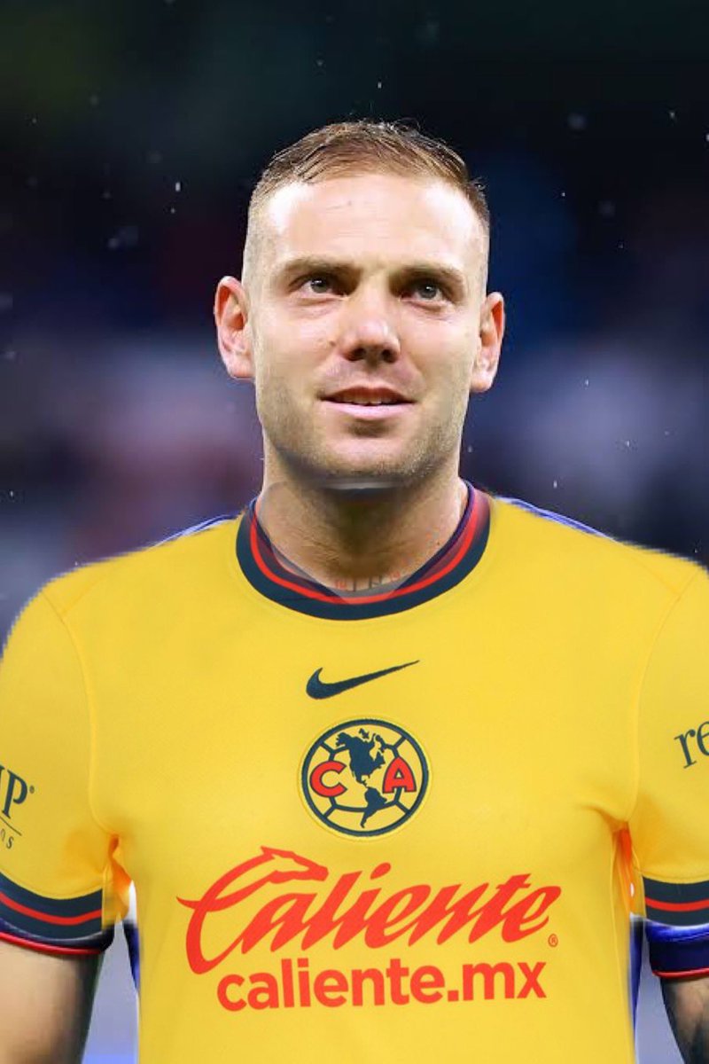 LordAguila7's tweet photo. @gvlo2008 @CruzAzul Extiéndale el contrato 20 años, es nuestro nuevo Jesús Corona https://t.co/QNJYzFVOyA