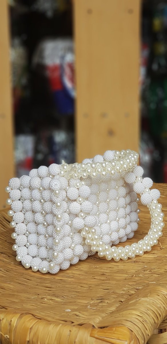 istrivemarket's tweet photo. Festive moods!

You can have this stunning handcrafted bag at a discount 50% off!

+256709710088 for orders

#FestiveSeason 
#istrivemarketplace
#bags
#Handmade https://t.co/t8FAEGAKuW
