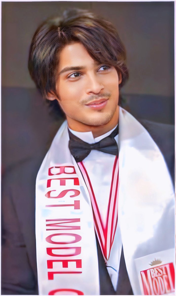 “Beauty is the inner self. It is the person within you. Beauty is not the physical aspect. It is the human being inside you. A person could not be good-looking but could be beautiful from the heart."
- <a href="/sidharth_shukla/">Sidharth Shukla</a> ♥️

#SiDecember #SidharthShukla
#19YrsOfSidsWorldsBestModel