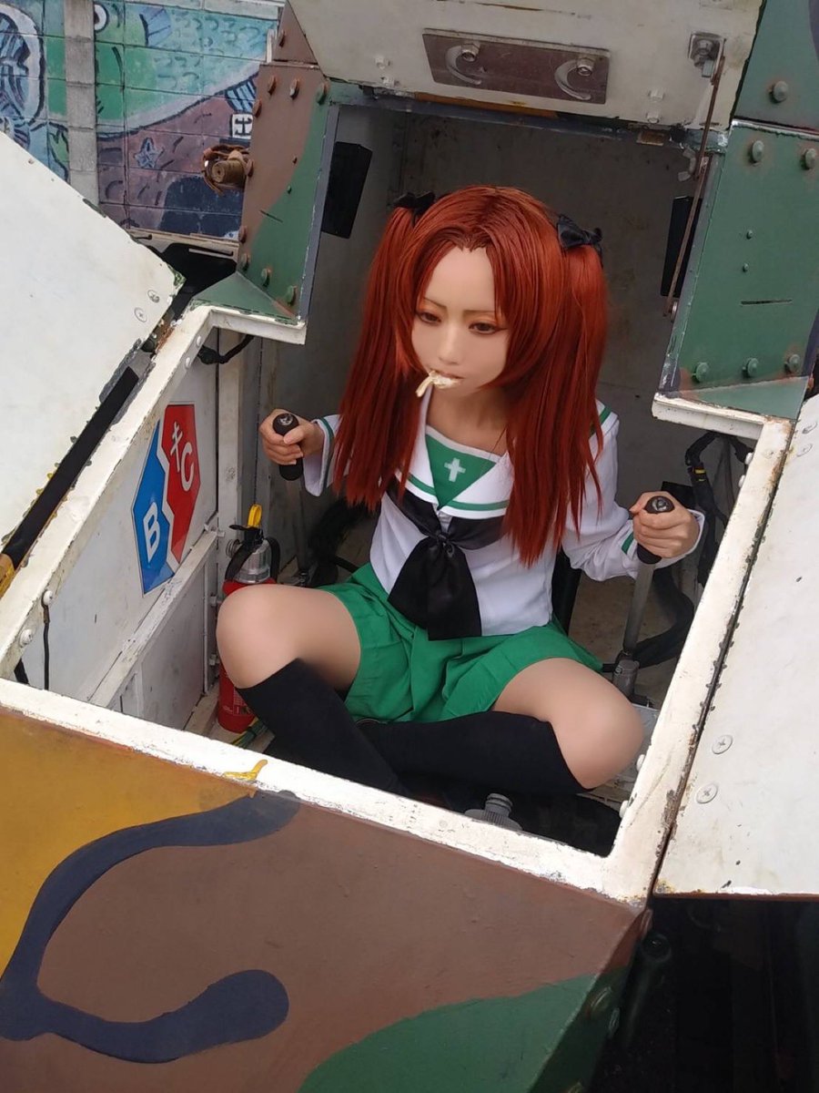kuroha528's tweet image. 3●歳ｺｽﾌﾟﾚｲﾔｰ158.5㌢44㌔高校生の母