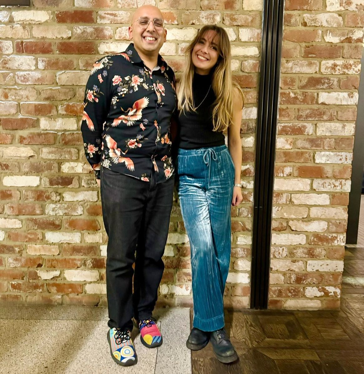 Have you listened to our podcast ‘The Good, The Bad and The Arty’? My co-host <a href="/annagammansart/">Anna Gammans Art</a> &amp; I interview a mix of guests covering different topics to make art more accessible. Here’s us together at the <a href="/ArtCanOrg/">ArtCan</a> quiz. Click the link in my bio to subscribe to the podcast now.
