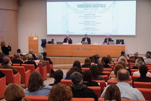 Más de 140 profesionales convocados por la Vocalía de la SEAUS de Cataluña y Baleares debaten, en Manresa, sobre la relación entre la ciudadanía y el sistema sanitario
seaus.net/actualidad/510…