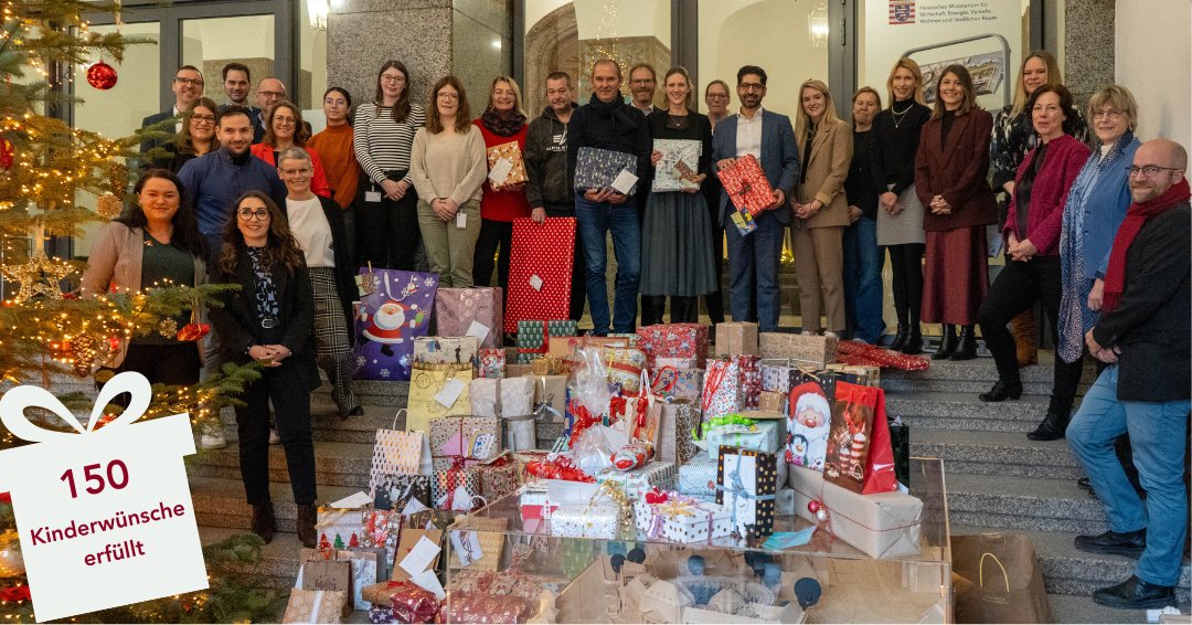 Von Kuscheldecken und Brettspielen, über Bluetoothboxen bis hin zu Turnbeuteln - insgesamt 150 Wünsche aus dem Albert-Schweitzer-Kinderdorf haben die Mitarbeiterinnen und Mitarbeiter aus unserem Ministerium in den letzten Wochen erfüllt. Wir sagen einfach DANKE an alle🎁🎄!