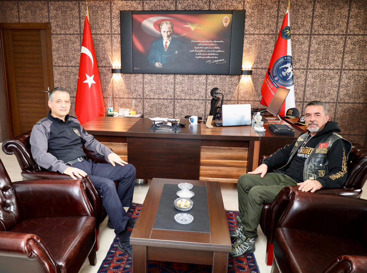 erbil_karaca's tweet photo. Adana dan ziyaretimize gelen Ruhsati TIRAŞ kardeşimizle hasret giderdik https://t.co/W2Rn8Jyc0G