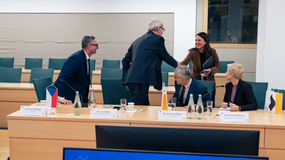 Nina Gregori (@ninagregorieuaa) on Twitter photo EUAA welcomed 🇨🇿 Parliamentary Delegation to discuss Agency’s activities & future cooperation to strengthen 🇨🇿 asylum & reception system.
From tailored training to OPS assistance in supporting impl. of Pact, we’re committed to helping 🇪🇺 ensure fair & effective asylum processes. EUAA welcomed 🇨🇿 Parliamentary Delegation to discuss Agency’s activities & future cooperation to strengthen 🇨🇿 asylum & reception system.
From tailored training to OPS assistance in supporting impl. of Pact, we’re committed to helping 🇪🇺 ensure fair & effective asylum processes.
