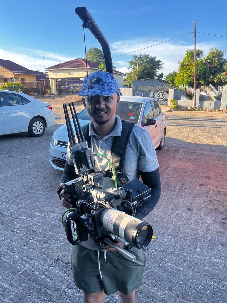 ShiluvaFilm's tweet photo. Behind every stunning frame is the vision and talent of an incredible DOP! Huge thanks to @lebomoabi for bringing unparalleled creativity and artistry to our latest project.#FilmProduction #MrDirActor #ShiluvaFilmStudios https://t.co/LvuMtzz3Q7