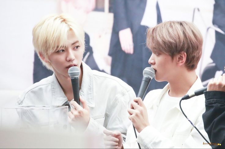 whtasmine's tweet photo. They listen, they still judge —mantan version. 

— NCT DREAM 00Z x Winter AESPA few tweets au. ( ABCDE universe's)

©whtasmine, 2024 https://t.co/zx5su2AXgk