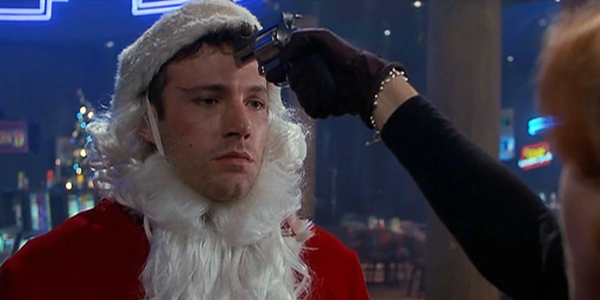 Mes 10 films de Noël pas trop cramés

Ça vous dit, on sort des sentiers battus pour aller vers des films de Noël qui ne transpire pas que les bons sentiments, les grands repas familiaux et les pull-over moches? Polar noir, buddy movie, comédie absurde et braquages stylés, go !