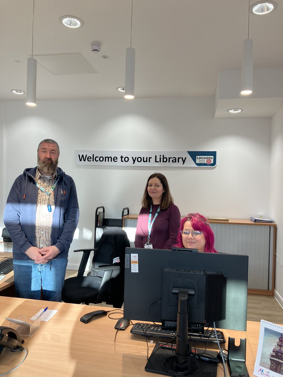 buliejell's tweet photo. It’s been a while since we opened a new #library @LancsLibraries but today we moved into the new library space at #Savick . Thanks to #CommunityGatewayAssociation What a fabulous #Christmas 🎁 for the local community . https://t.co/YzvRXzEmiL